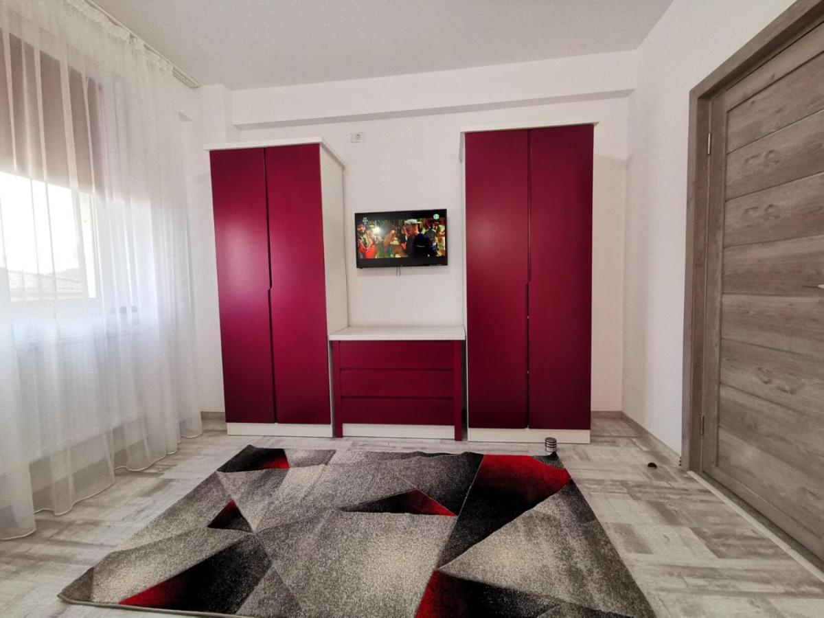 Violet Apartment-Brilliant Apartments Констанца Экстерьер фото
