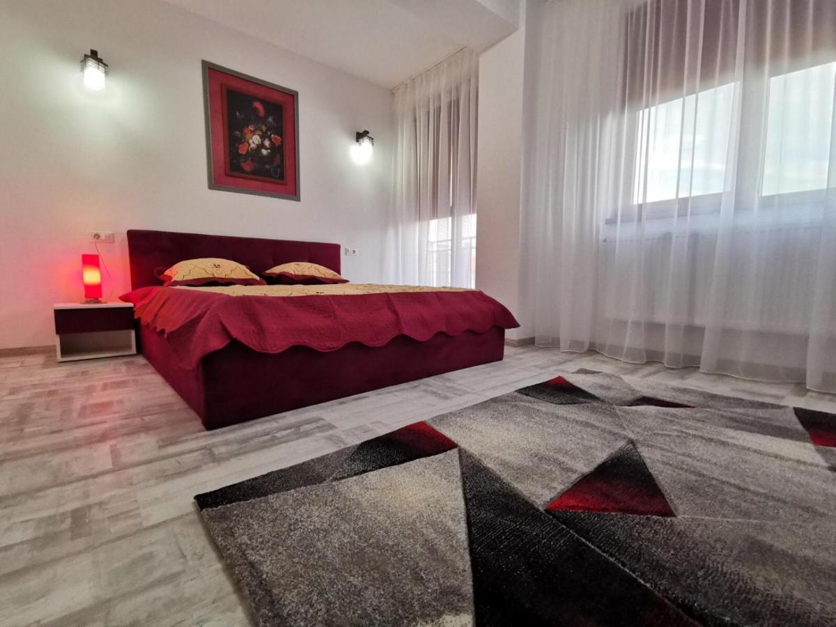 Violet Apartment-Brilliant Apartments Констанца Экстерьер фото