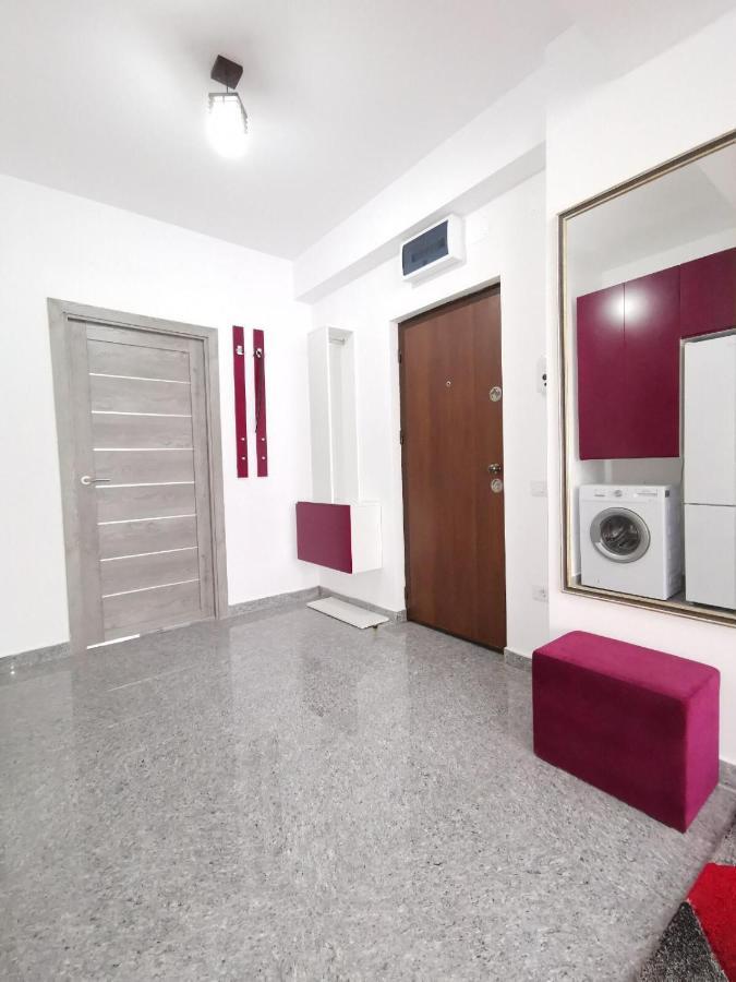 Violet Apartment-Brilliant Apartments Констанца Экстерьер фото